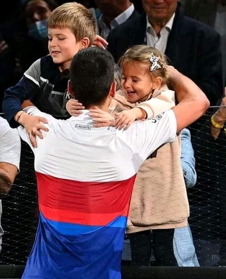 OxPriest's tweet photo. @DjokerNole, добродошао ти нама у земљу слободе! Живећеш вечно!!! https://t.co/van67zB74l