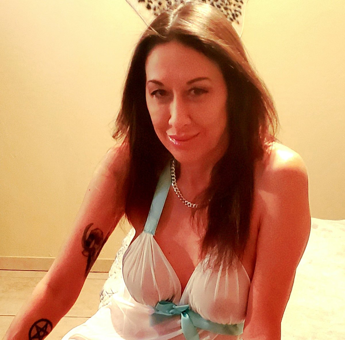 RachaelLeeCox1's tweet photo. #Avalableforbooking #Rachealleecox1. #Tryst. #Thehiddenpages. #Incall https://t.co/q8xMQcMyGo