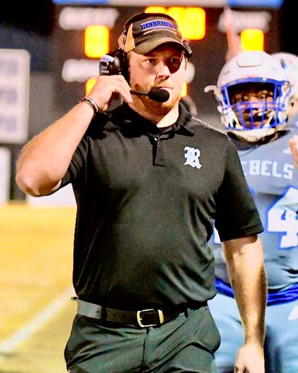 ReelRebelsFB's tweet photo. Happy Birthday @CoachJohnsonRHS #ReelCoach #ReelAD https://t.co/eLXQgGe1GM