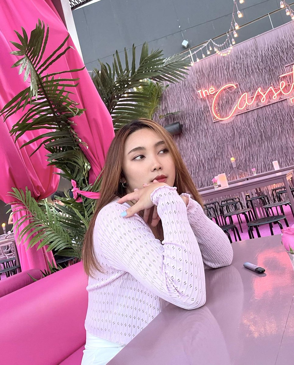 Namtanspsr97's tweet photo. งานถนัดขวาเหมือนเมน อะได้อยู่มั้ง🤣 #MINGYUK #SEVENTEEN #CaratSelcaDay #CSD @pledis_17 https://t.co/NOzeM9Taie