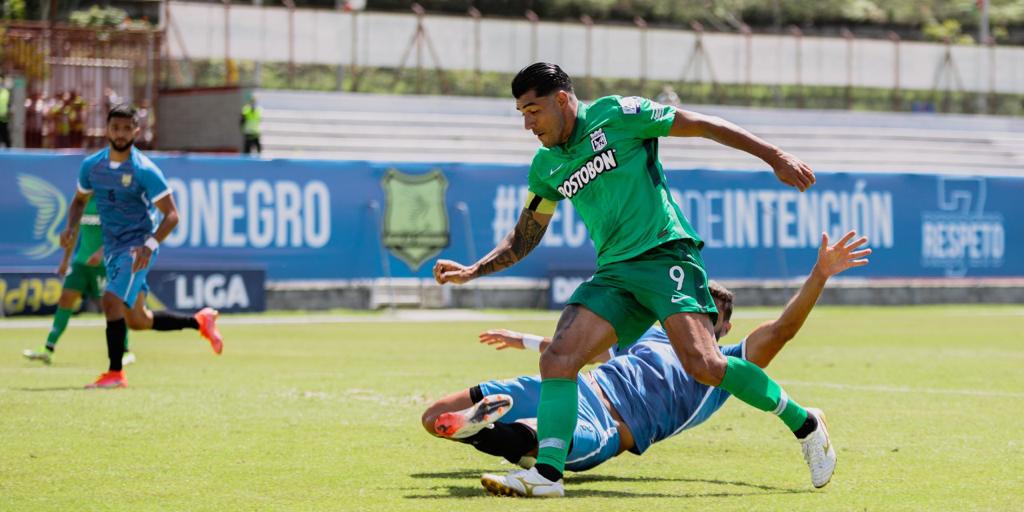 NOTICIASDEVERDE's tweet photo. #AtléticoNacional jugó dos tiempos de 30 minutos ante Águilas Doradas y ambos finalizaron 0-0 en el estadio Alberto Grisales. #VamosNacional 

(Vía: @nacionaloficial) https://t.co/NDJ5UDFWgK