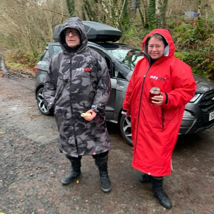 When the Grand Wizards 🧙‍♂️ of the dive club head out for a dive in their dress robes made by ceremonial garment manufacturers dryrobe. #emergingcult

#scottishdiving #winterdiving #coldwater