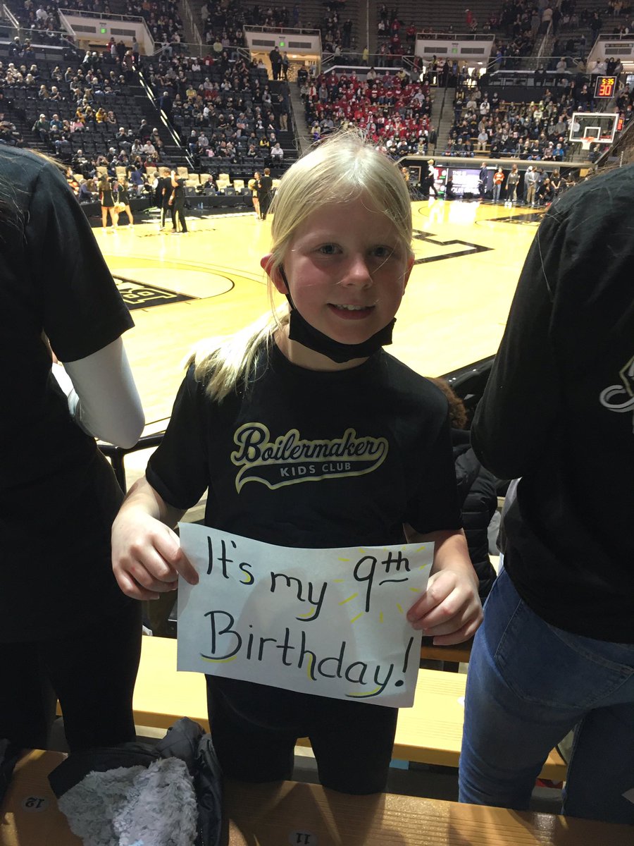 AliciaSpray's tweet photo. Celebrating her 9th birthday! #boilerup #futureboiler https://t.co/lwipqzPD7t