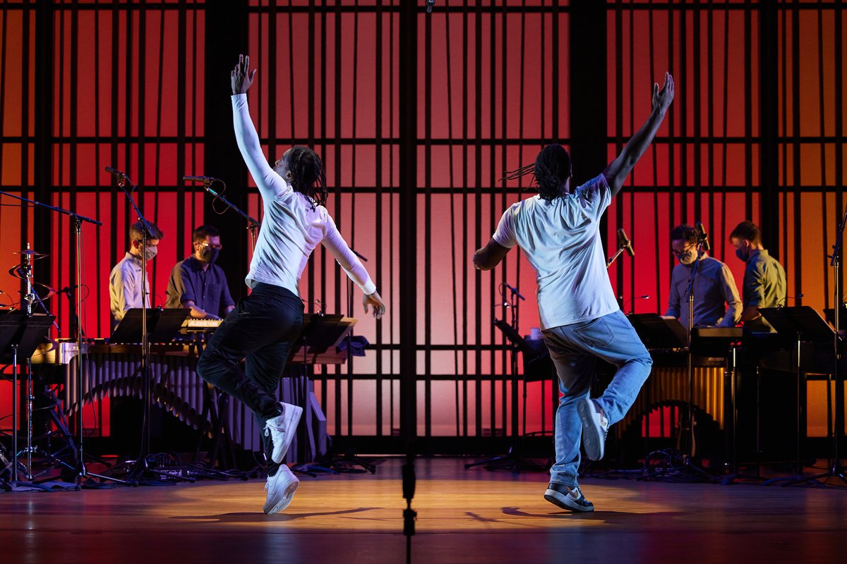 ThirdCoastPerc's tweet photo. Get your tickets today for "Metamorphosis" at @WIUnionTheater 🚀🕺🏿🌀January 27 at 7:30pm CT 
🎟️: https://t.co/GaR4OdN7JZ 

🎵: @Jlin_P #TyondaiBraxton @philipglass 
🕺🏿choreo by #MovementArtIs (#LilBuck + @JonBoogz), movement by @MOVES4MOVES + #OfficialMidas
📸 Landon Akiyama https://t.co/WJPfOdsvDG