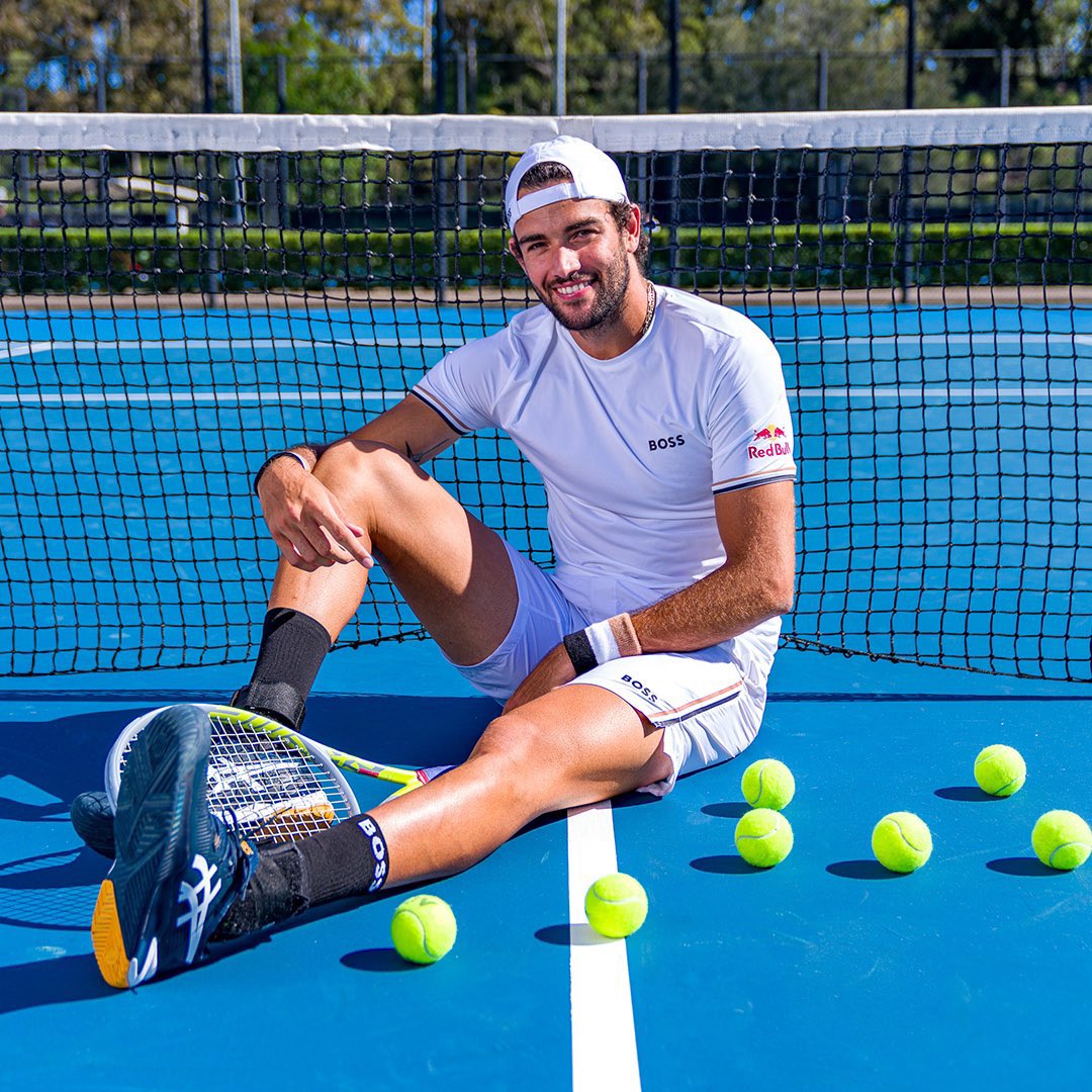 2Big2bLittle's tweet photo. @AustralianOpen #firstround My top 3! @RafaelNadal @denis_shapo @MattBerrettini https://t.co/JqFYHcaA86