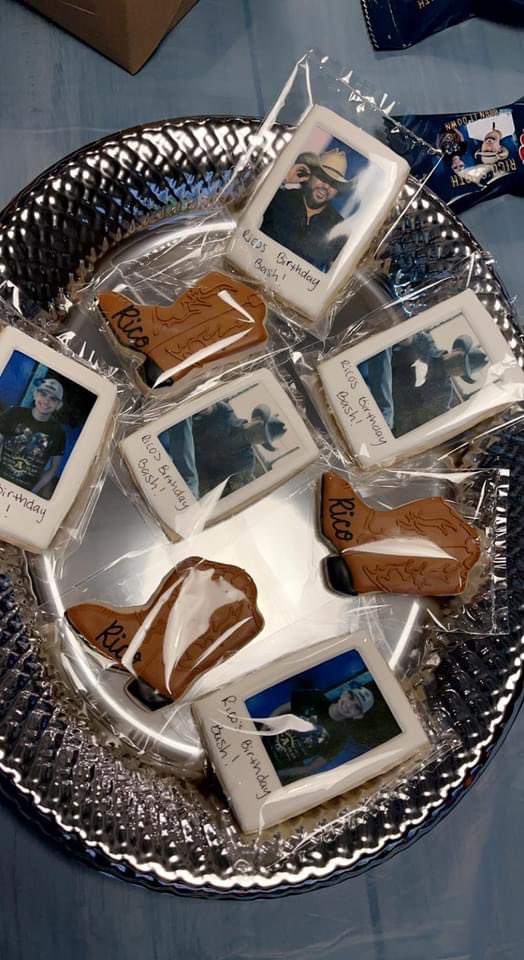 Lett14's tweet photo. #JasonAldean ean Biggest Fan Finally got to celebrate my son.. when your child asks for a Jason Aldean party you give them a Jason Aldean party🥴 I didn’t know how I was going to pull it off. Thank you sister D.cookies for the cookies and everyone who made it last minute https://t.co/9jyBIHTxVy