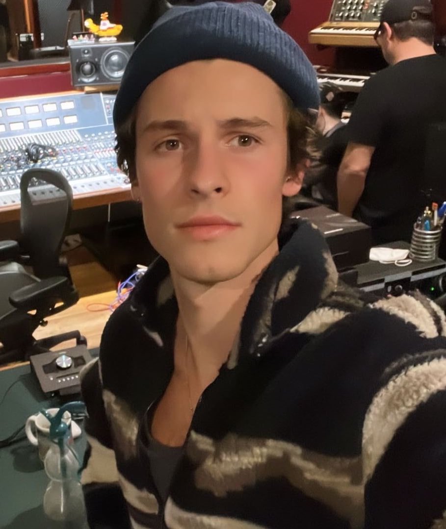 shawn mendes beanie Monster Beanie - Shawn Mendes Official Store main image 4