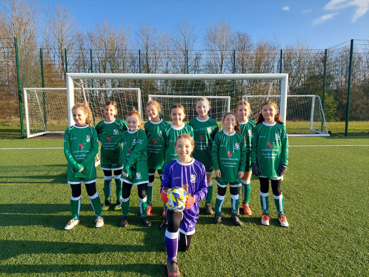 Team and Sponsor Shout Out!!

Introducing the U10’s Vixens! Proudly wearing their new kit sponsored by Porsche Centre Silverstone!

In their first season they have taken some great wins and they are looking forward to a fantastic second half of the season!