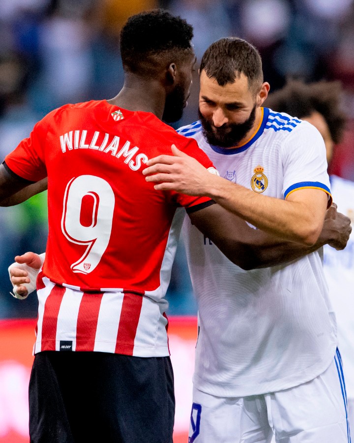 AthleticClub's tweet photo. 🤝 Felicidades, @realmadrid, por el título de la Supercopa.
#GeuriaDa 🏆 #AthleticRealMadrid https://t.co/DOl8BifKKa