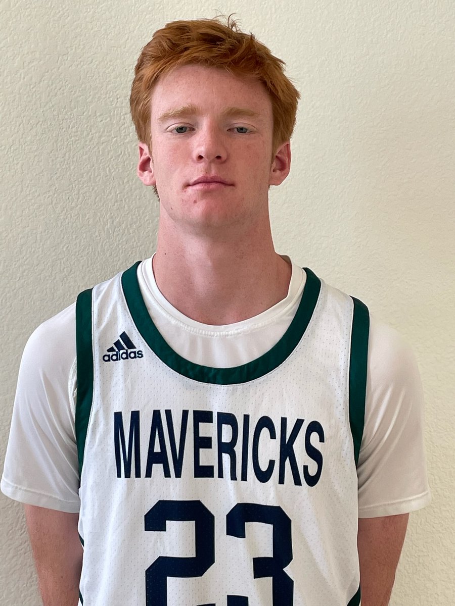 Coming off a 27pt performance Friday night, '23 6'5 G Christian Brown continues to emerge as one of the premier players in San Diego.
Averaging 21.3ppg &amp; 6.1rpg over the last 3 games for the Mavs. #gpnation <a href="/christianwb33/">Christian Brown</a>