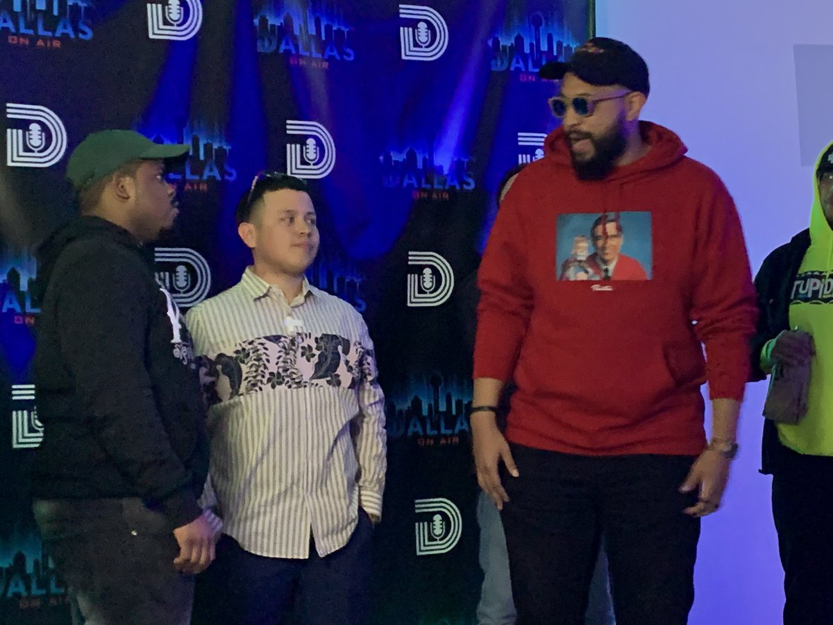 RonMurrayJr's tweet photo. #iBattleDallas Studio Series V. 19
Salute to Syntex @214screwedup on a great event bringing @iBattlePromo to the DFW. Salute to all the Battle Rap Homies! #DFWBattleRap #SouthernBattleRap #SBR #DFW https://t.co/BeBabt5Dgc