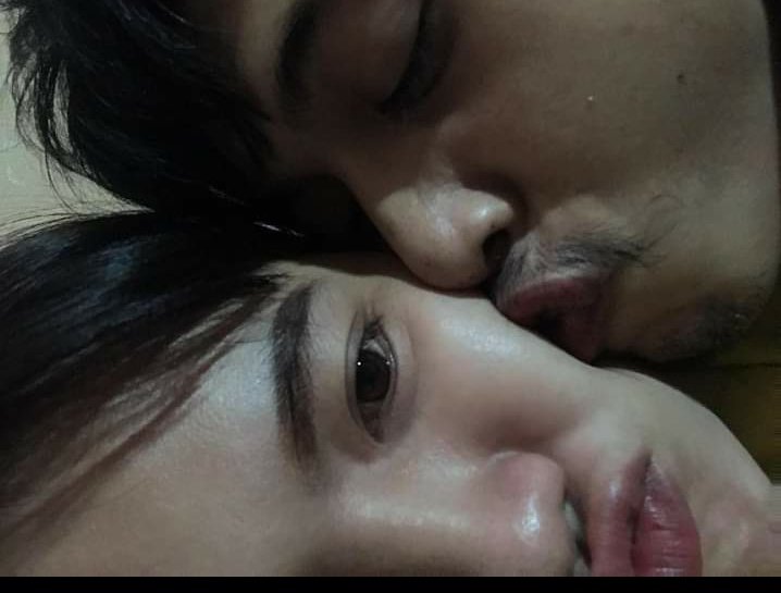 ThatWrrn's tweet photo. สัญญาได้ไหมผัวขาว่าจะจูบแก้มอย่างเด่ว 😁👉👌💦💦💦 https://t.co/PCCa4uOK0O