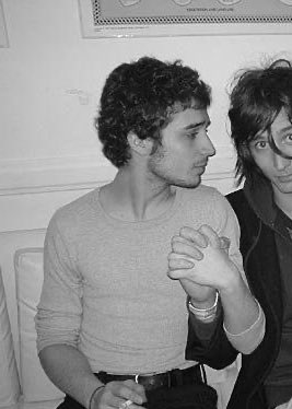 Happy birthday nick valensi! 