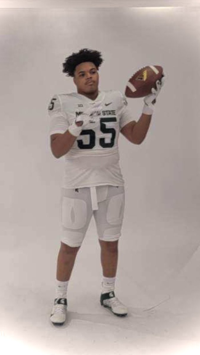 I had an amazing visit at <a href="/michiganstateu/">MSU</a> yesterday! Had a great time talking to <a href="/CoachRonBurton/">Ron Burton</a> 
<a href="/VickersonKevin/">Kevin Vickerson Sr</a> 
<a href="/ScottieHazelton/">Scottie Hazelton</a> <a href="/HarlonBarnett/">Harlon Barnett</a> <a href="/JayJohnsonFB/">Jay Johnson</a> 
I want to take the time to thank <a href="/CoachRonBurton/">Ron Burton</a> for personally  inviting me.