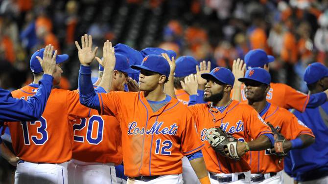 orange mets uniforms