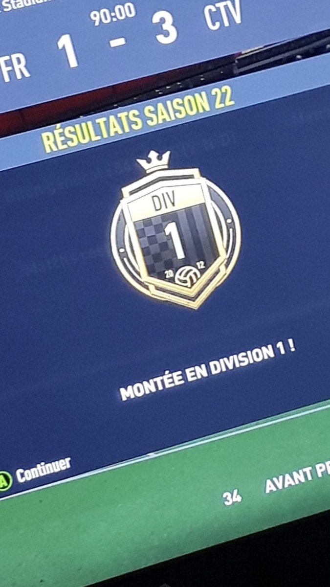 Comme_Tu_VeuxFC's tweet photo. c’est HISTORIQUE le club est officiellement en division 1 c’est INCROYABLE !!! Félicitations à tous @Maltese87213719 @Kamidc41 @MichelOrbera @pepiteR9 @Trenzibtw @FifineLaboure @LericheThomas2 @cyprbt https://t.co/dXNjfOG8VF