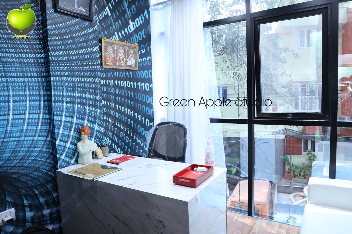 greenapplestudo's tweet photo. 📽️🎞️🎭🎬🎙️

MD Room

Our services :
Green Room Studio | Voice Dubbing | Editing | Outdoor Shoots | Photography | Videography | Movie

#GreenAppleStudio #GreenAppleStudioOfficial #GreenRoomStudio #VoiceDubbing #Editing #OutdoorShoots #Photography #Videography #Movie #Voice https://t.co/RRQDwbcZO1