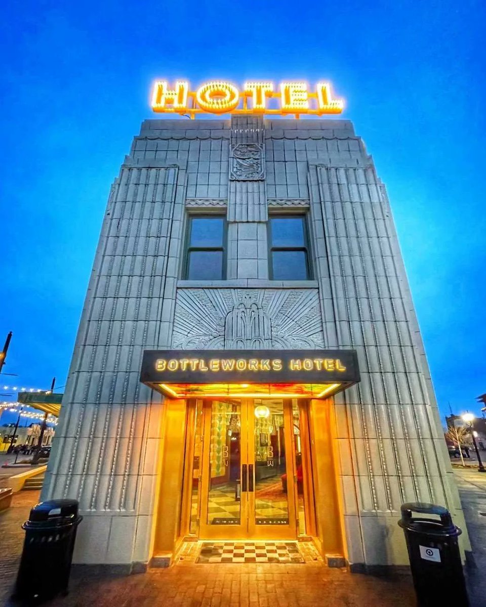 Mass Ave Indy (@massaveindy) on Twitter photo Time flies when you're havin' fun, so cheers to the @bottleworkshotel for turning one! Shine on friends! 1️⃣🎉🥂 📸: <a href="/kevinraber/">Kevin Raber</a>
.
#MassavelyDifferent #bottleworksindy #bottleworkshotel #happybirthday #one #loveindy #downtownindy #indianapolis #indy Time flies when you're havin' fun, so cheers to the @bottleworkshotel for turning one! Shine on friends! 1️⃣🎉🥂 📸: <a href="/kevinraber/">Kevin Raber</a>
.
#MassavelyDifferent #bottleworksindy #bottleworkshotel #happybirthday #one #loveindy #downtownindy #indianapolis #indy