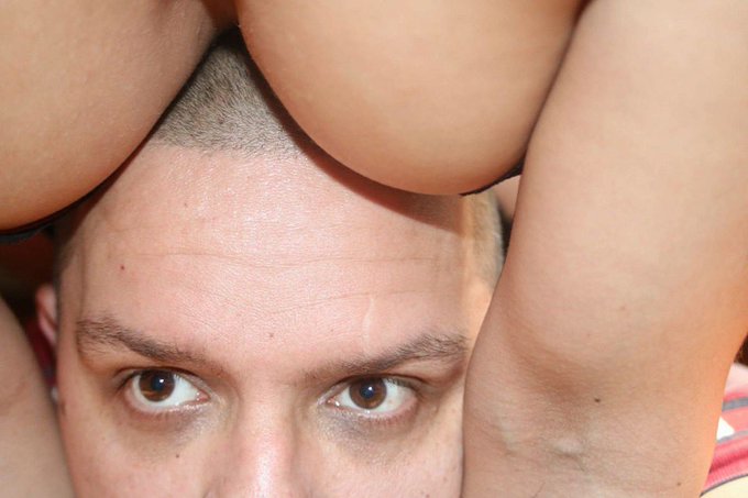 At 997 followers now. Can i get to 1000 in an hour? If i reach the thousand, i will post something special<a href="/tag/sex"class="tags"><span>#sex</span></a><a href="/tag/horny"class="tags"><span>#horny</span></a><a href="/tag/oral"class="tags"><span>#oral</span></a><a href="/tag/hung"class="tags"><span>#hung</span></a><a href="/tag/pov"class="tags"><span>#pov</span></a><a href="/tag/blowjob"class="tags"><span>#blowjob</span></a>