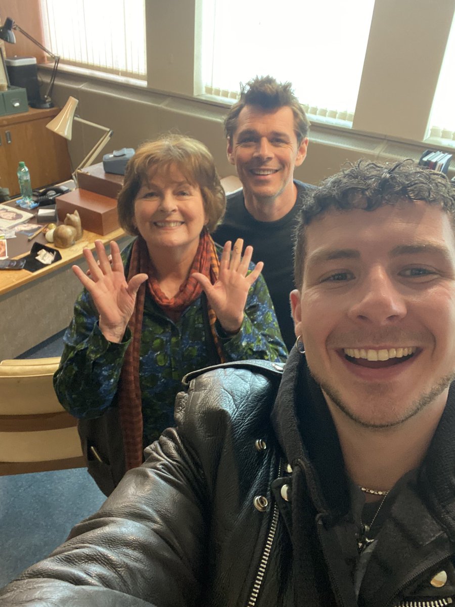 Thank you so much for all the love over tonight’s episode of #Vera! Such a dreamy job getting to work with these two absolute legends. I was so excited when I found out I’d be working on a <a href="/SallyAbbott3/">Lisbeth Saunders</a> script 🙌🏻 Love &amp; gratitude to <a href="/brotheronthewal/">Waris Islam</a> for this amazing opportunity!
