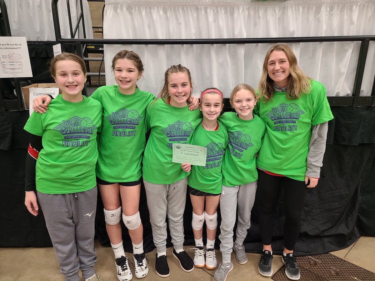 TeamIndianaVB's tweet photo. Congratulations to 11 Club Champions - Decatur Force 11 Teal and Finalist - Iowa Select 11 Mizuno! #MLKChallenge https://t.co/m5e195S3cr