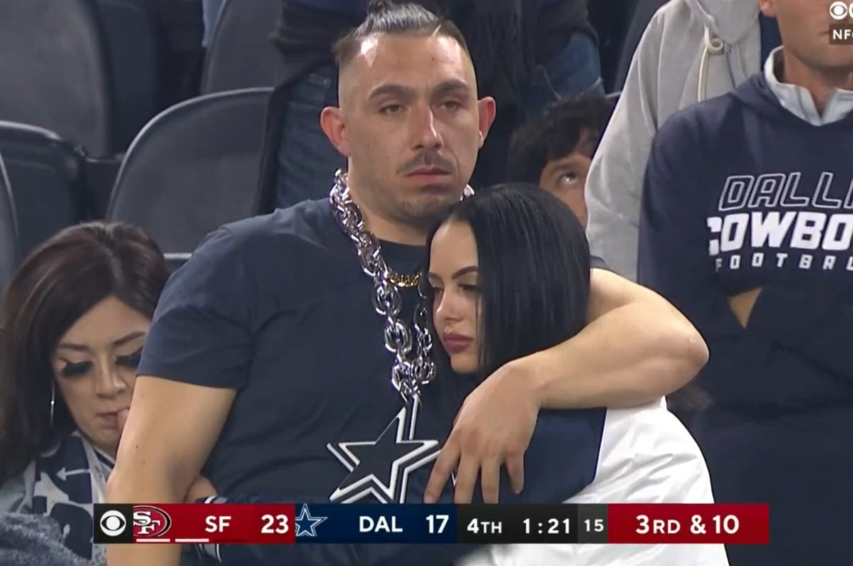 BleacherReport's tweet photo. Pain. https://t.co/PcUe8ZQRLX