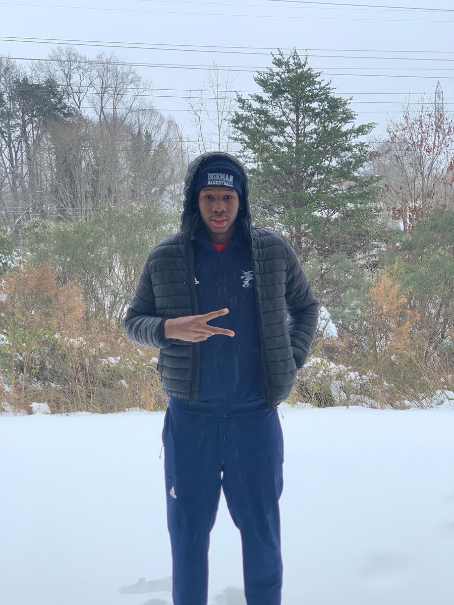 DormanHoops's tweet photo. Snow day Fun day ❄️💙

#NextPlay https://t.co/x8gRrVglbK