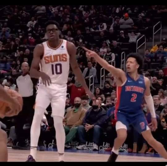 DanielAGreen1's tweet photo. 🚨 Meme Contest Giveaway 🚨

Caption this photo of Cade pointing at Jalen Smith in the comments below.

Winner will receive a $25 @nbatopshot Moment of his/her choice!

To enter:
1⃣ Follow, Like, RT
2⃣ Tag 3 friends
3⃣ Caption the photo below https://t.co/SeF7jpVXln