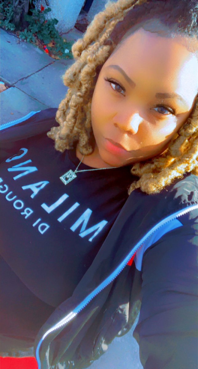 PrettiSmiley's tweet image. 