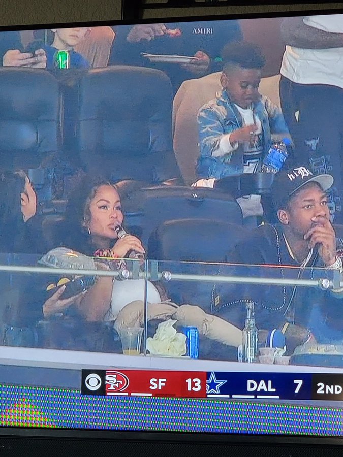 Stefon Diggs, Quinn Cook, & Tae Heckard at the 49ers-Cowboys game