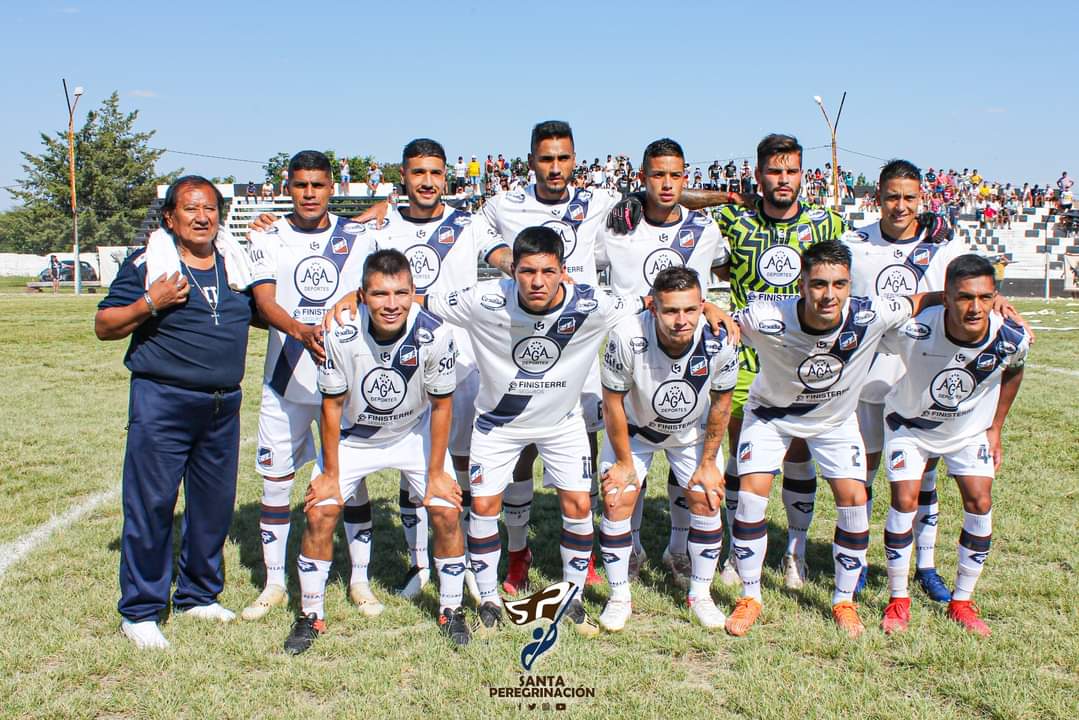 SiempreConVosJA's tweet photo. #TorneoRegional | Zona Norte 

[Semifinales]

• #JuventudAntoniana - #BellaVista **

• #SpAlberdi - #Talleres (P)

#VαɱσʂAɳƚσɳιαɳσ💪 https://t.co/kimwAnLNV7