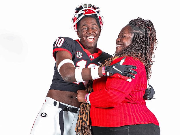 VictorBurley2's tweet photo. This should sum it up #GoDawgs @1CoachCoop https://t.co/APjnKdf6Lk