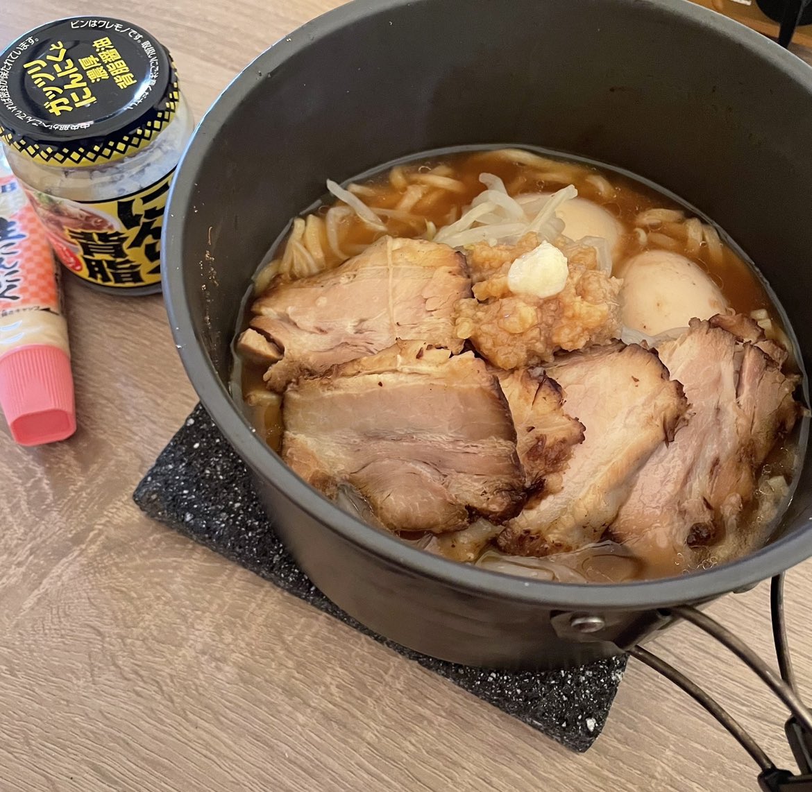 dokuota_akkie's tweet photo. ぐーたらオフショット🍊💤🍜
https://t.co/Rad5pniwse https://t.co/NhJUeNj1f7