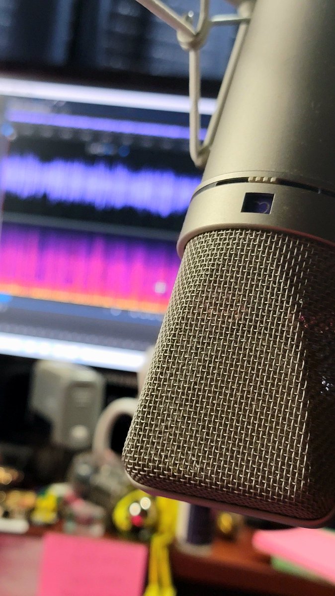 ConnorQuinnVO's tweet photo. Rare--a Sunday Live directed session! ❤💫 #volife #weekendsesh https://t.co/j5GjXquG05