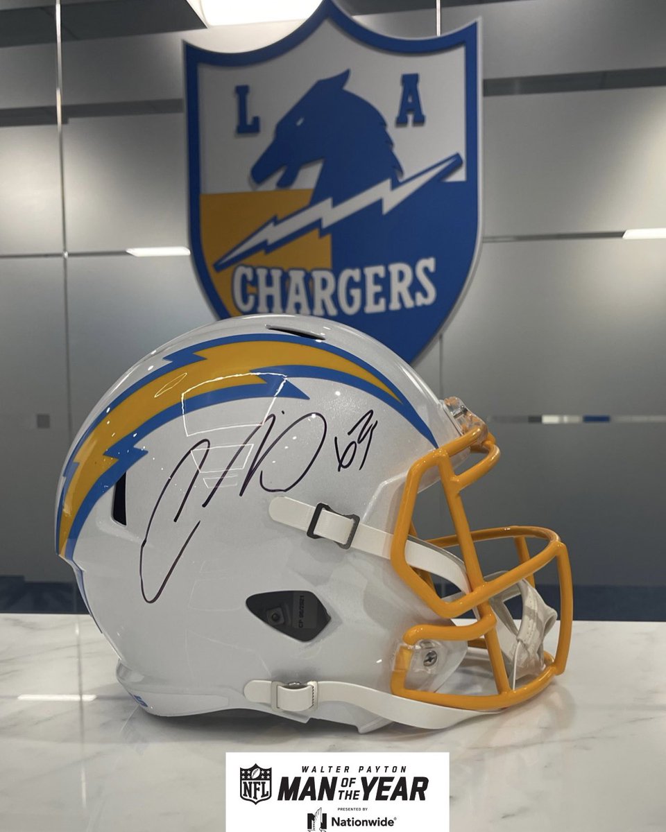 chargers's tweet photo. last day to vote for our guy … 

RUN IT UP + RETWEET FOR YOUR CHANCE TO WIN!! 

#WPMOYChallenge + Linsley 
#WPMOYChallenge + Linsley 
#WPMOYChallenge + Linsley https://t.co/joy2e8vwQa
