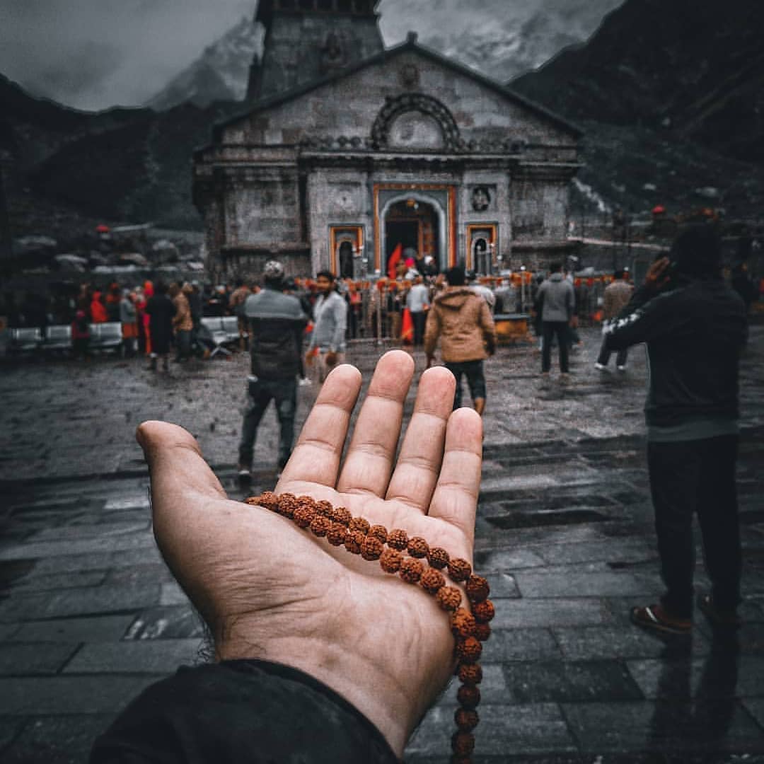 KnowOurTemples's tweet photo. "Har har mahadev"🚩🚩
#MondayMotivation 
#mondaythoughts 
#motivation https://t.co/sS08lTLf8Z