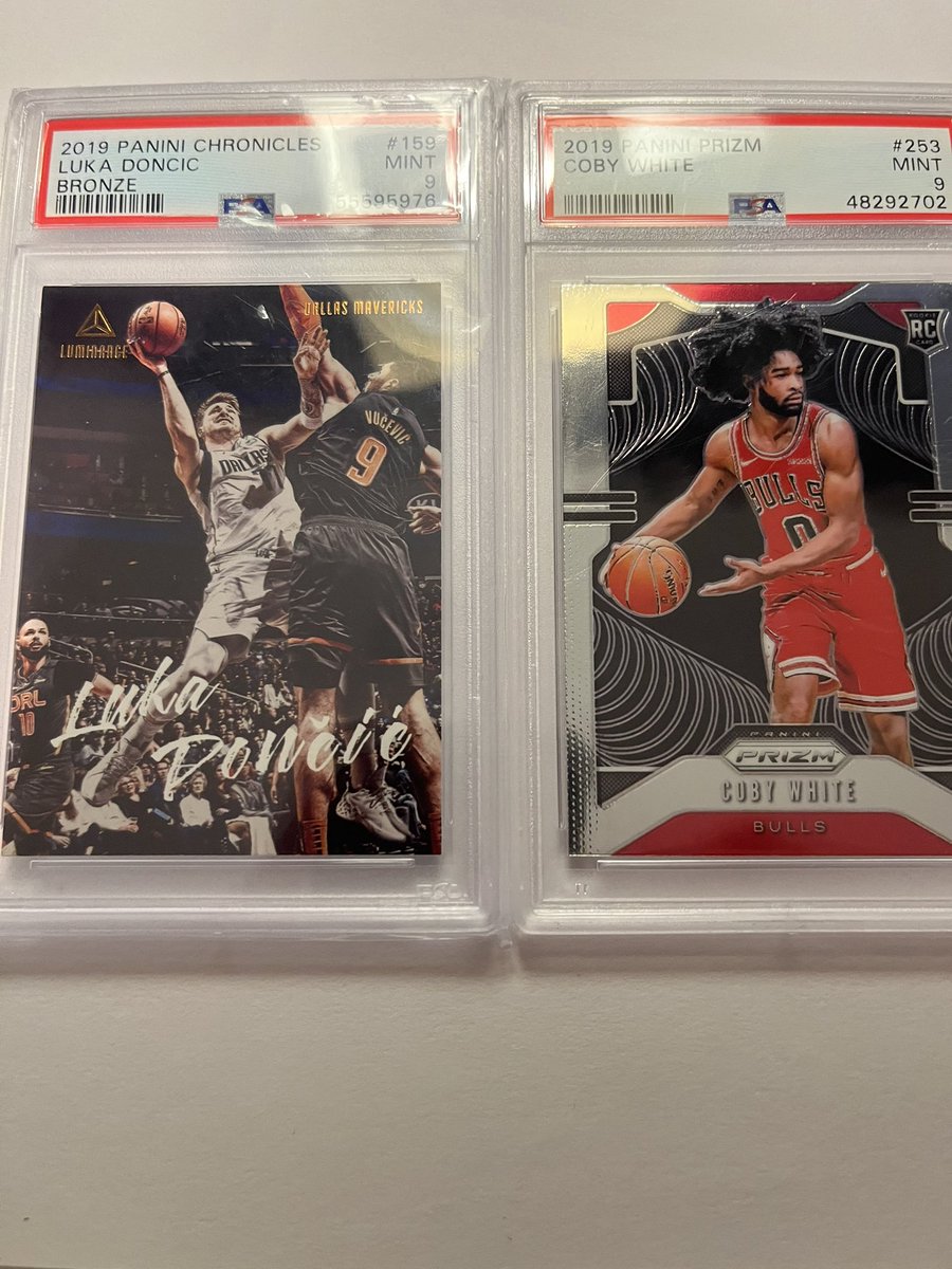 elite_cardz_NC's tweet image. Let’s run a giveaway to start off my account! 🔥🔥🔥🔥🔥

Giving away both of these once I hit 750 followers!

Rules to enter:
RT, Follow, and tag a hobby friend