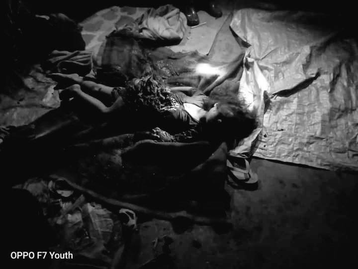 YuWarZin1's tweet photo. tw // death Military’s fighter jet is dropping 4 bombs to 2 refugee camps west of Phruso Tsp &amp; killing 3 refugees including a 7 y.o girl.Launching airstrikes on non-combatant area by SAC is a war crime. #SanctionMOGE #2022Jan17Coup #WhatsHappeningInMyanmar https://t.co/X9slmucCP4