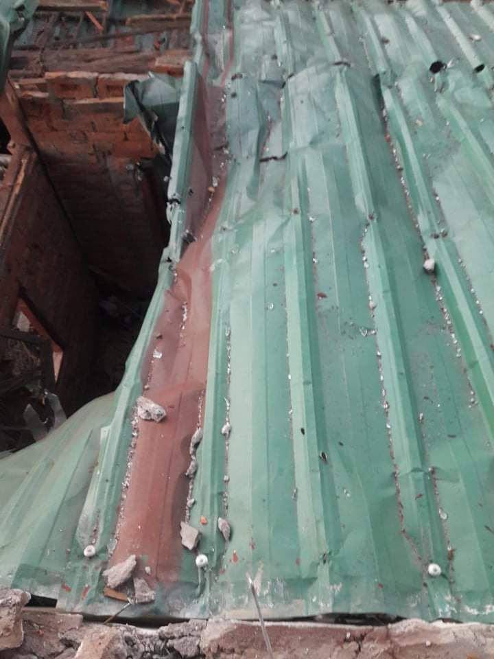 YuWarZin1's tweet photo. SAC’s gunshots &amp; firing heavy artillery shells were heard almost half an hour from 7pm on Jan 16 night in Kalay &amp; an artillery shell exploded on a house near Doewinechaung village on Jan 17. #SanctionMOGE #2022Jan17Coup #WhatsHappeningInMyanmar https://t.co/1xZatG0TIE