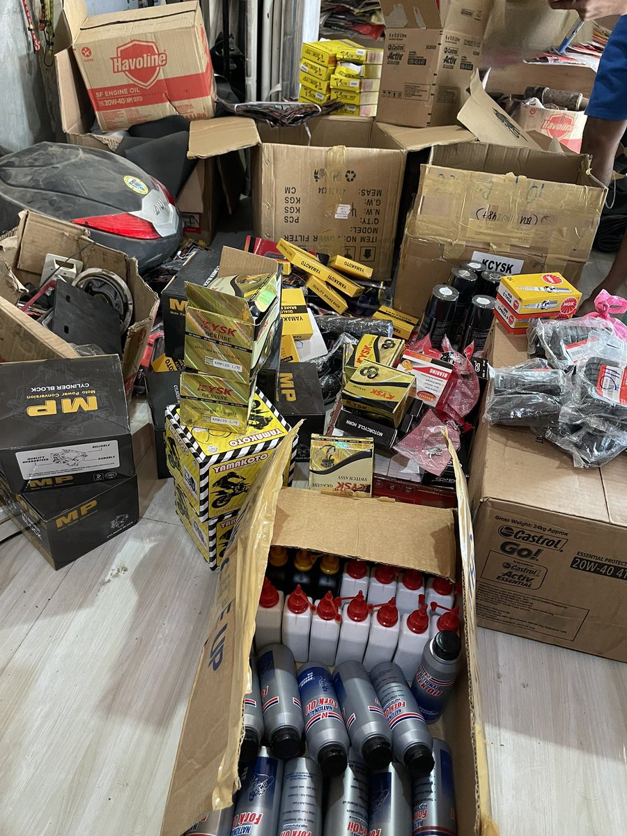 mess_damz's tweet photo. More to come! #3ZeeBiz #3ZeeMotorParts https://t.co/RWTjiYxJx2