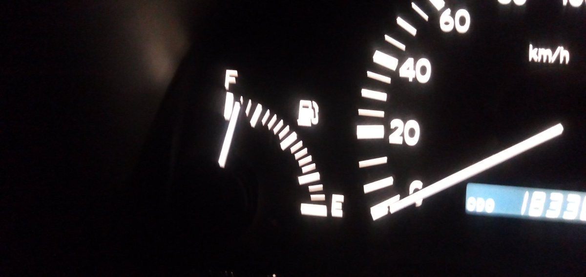 muraphie's tweet photo. Gwe tekamu ka full tank  ka @RUBiSEnergyUG1, #Osilike https://t.co/mA5O8NviDE
