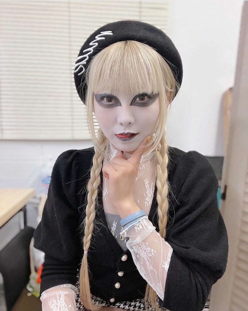 Dandelion will take a break now, but I'm still preparing. 😬