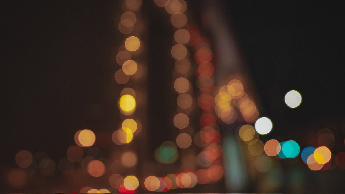 HelloColorado's tweet photo. "BuT wHaT aBoUt ThE bOkEh, BrO?!"

#helloColorado #Colorado #bokeh #Sony #Sonya7iv #a7iv #20mmg #nightphotography @Sony @SonyAlpha https://t.co/6AHAZgVzzB