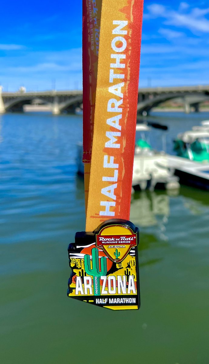 Marce_AZ's tweet photo. My 86th half-marathon β
π The first 5 miles were a bit tough as my legs felt sore and tired, but it was a great time overall! Perfect weather & time with friends. ππΌ
#RnRAZ #RockNRoll #RockNRollArizona #Arizona #RunHappy #HalfMarathon #Tempe https://t.co/FOSL17PWvm