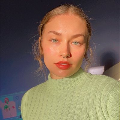 samipoo12's tweet photo. neW pRoFILe PIc https://t.co/3nzcukJ9xF