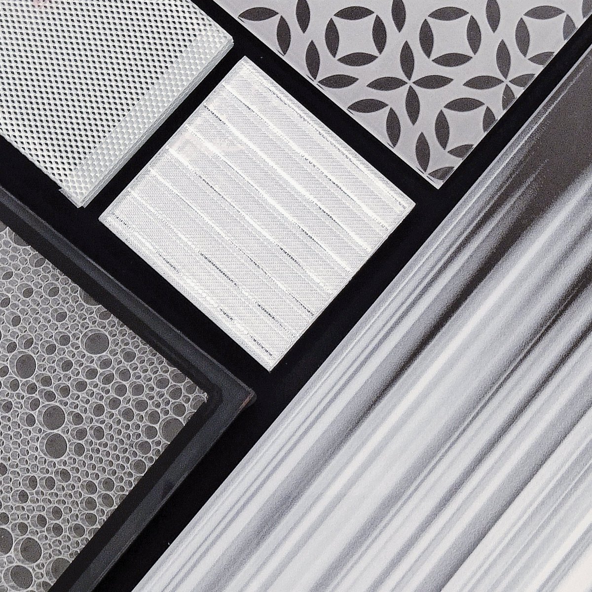 DdgGlass's tweet photo. The #modern #industrial style of your home can further be elevated through combination of unique #glass patterns #mirrors and designs. A harmonious blend of perspective awaits you.
#ddgglass #facadedesign #decorativeglass #laminatedgglass #honeycombglazing #meshglass https://t.co/FHdUOWcUrG