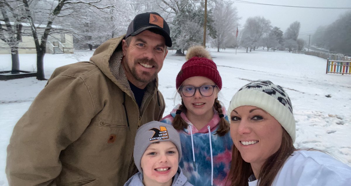 Hanna Everett tweet media