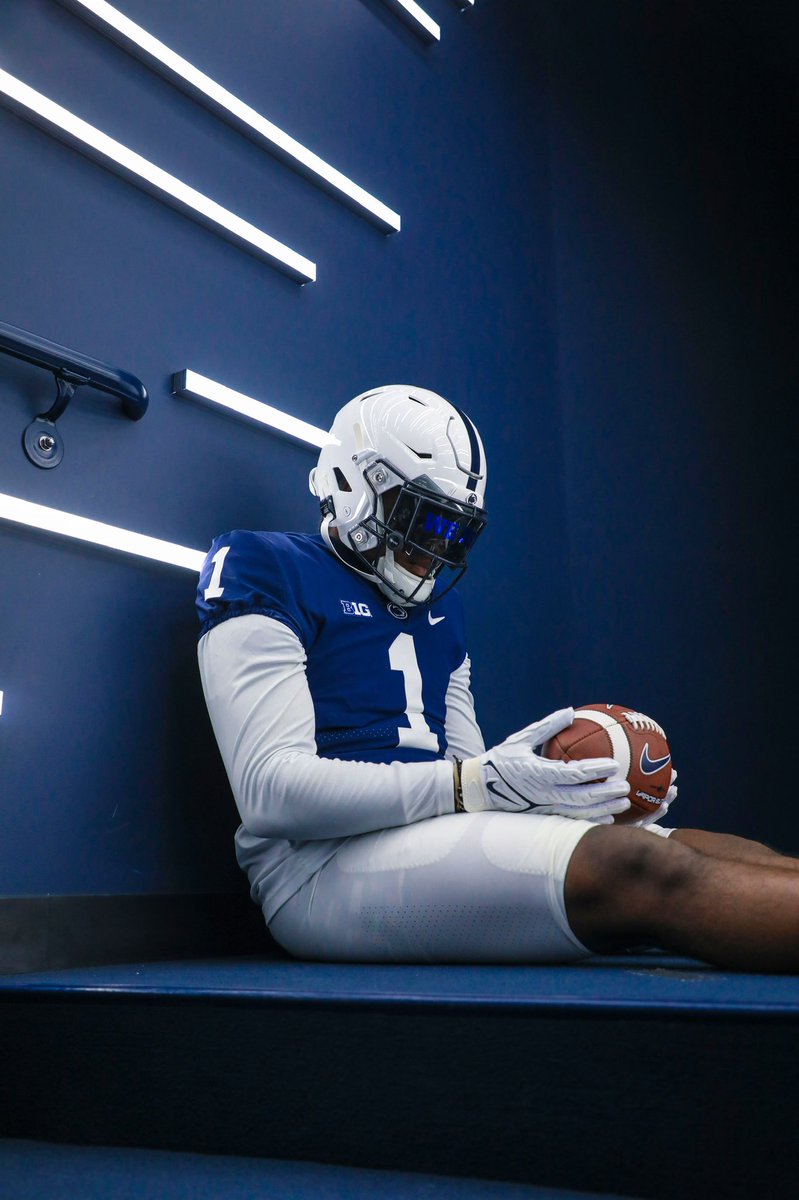 SemajBridgeman7's tweet photo. #NittanyNation🦁 where the love at? https://t.co/HLe83HzLBR