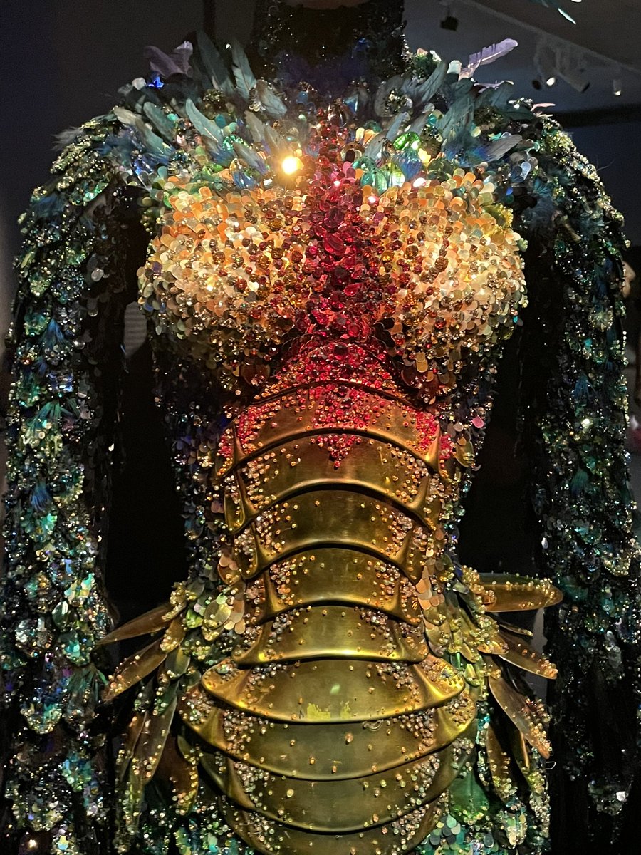 yaashinn's tweet photo. THIERRY MUGLER, COUTURISSIME 
ミュグレーのオートクチュール展示が凄すぎて疲労 https://t.co/SvwUfWZloo