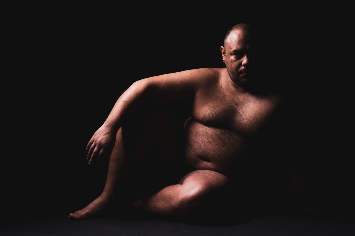 ProyectoRamario's tweet photo. Algunos de los modelazos con los que trabajé en la primera etapa del Proyecto.🖤

#fotografía #photography #body #arte #art #contemporaryart  #desnudo #nude #nudeart #gay https://t.co/UotIoNX1Nj